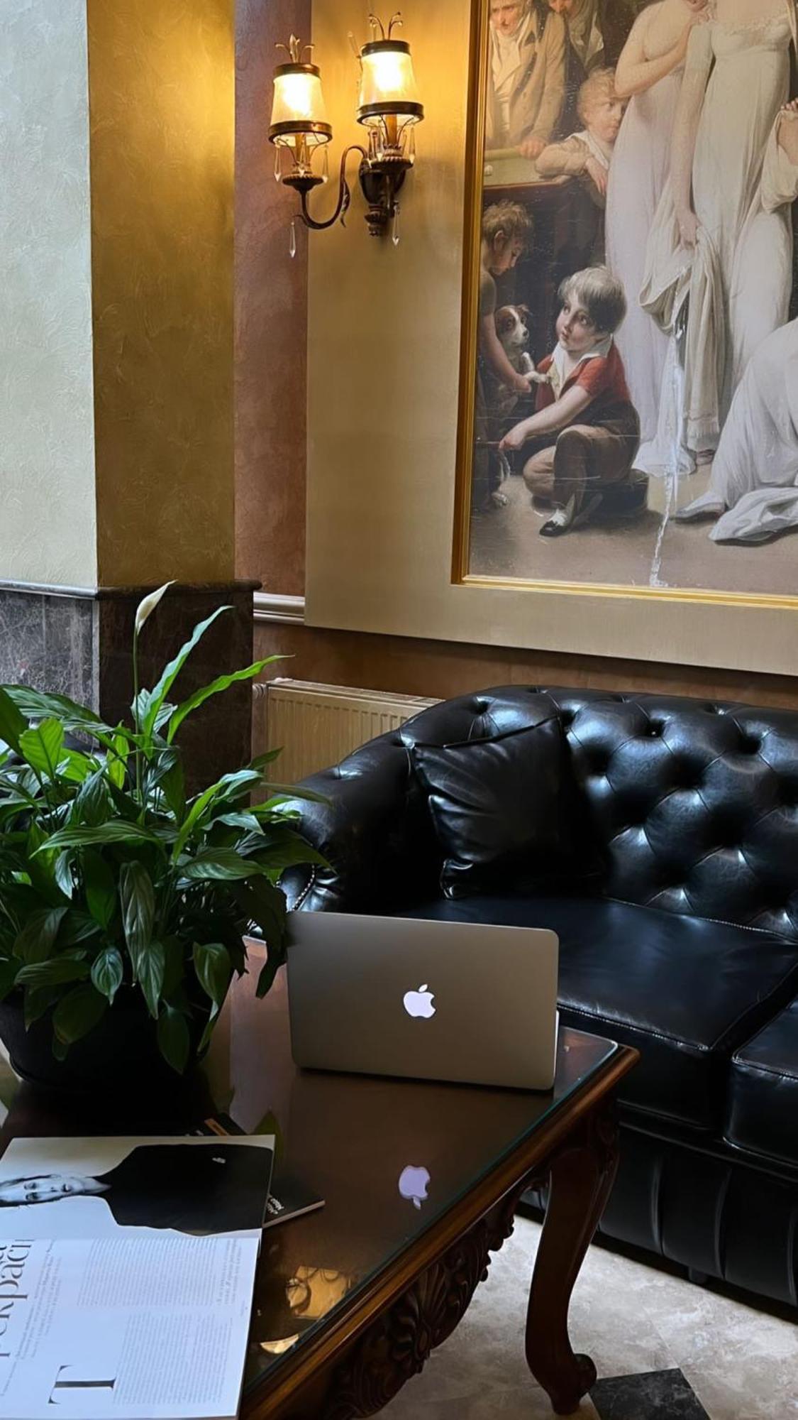 Alexandrovskiy Hotel Odessa Ngoại thất bức ảnh